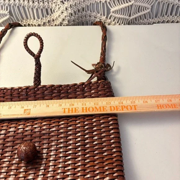 VTG BONANI Basket Weave Leather Crossbody Shoulder Bag Purse Boho Unique